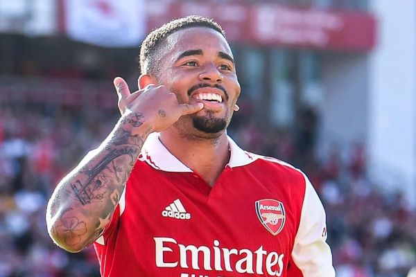 درخشش ویژه مهاجم سابق منچسترسیتی در آرسنال؛ گلزنی در 90 ثانیه اول