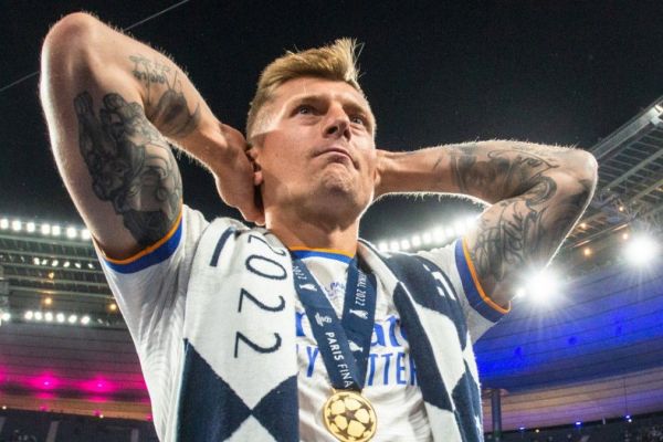 پاسخ شالکه به شوخی عجیب ستاره آلمانی ماجرای طعنههای کروس و شالکه بههم چه بود