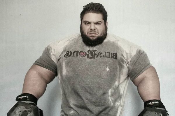  اقدام عجیب سجاد غربیی در اینستاگرام  پایان هالک ایرانی   عکس