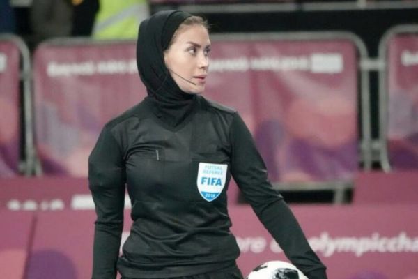 ناظمی به موفقیت خاتون بم در باشگاههای آسیا امیدوارم