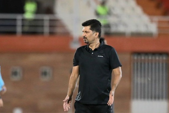 حسینی بازیکنان جوان پیکان مغرور شده بودند