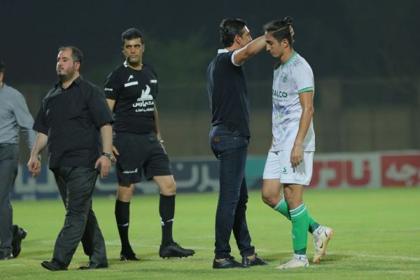 کارت قرمزهایی برای زودتر خارج شدن از زمین