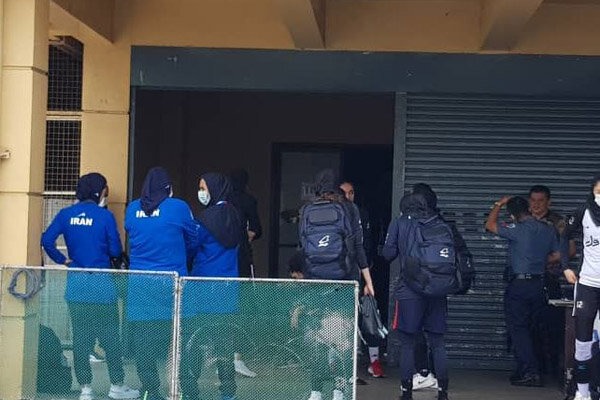  اعتراض سرمربی تیم ملی والیبال زنان ایران به شرایط سالن تمرین