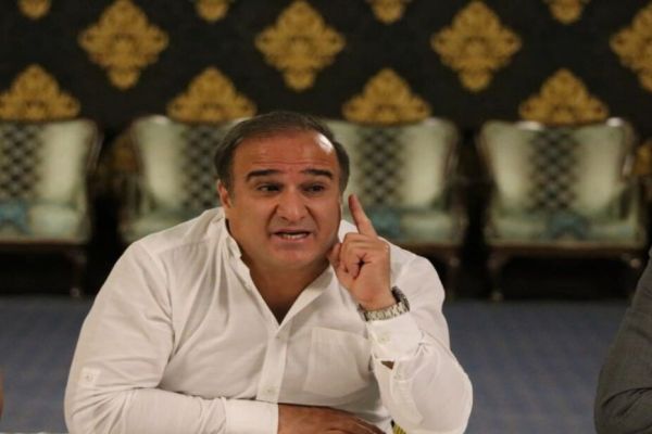 سیروس دین محمدی ساپینتو بد کرد اما اشتباه اصلی جای نیمکت هلالاحمریها بود