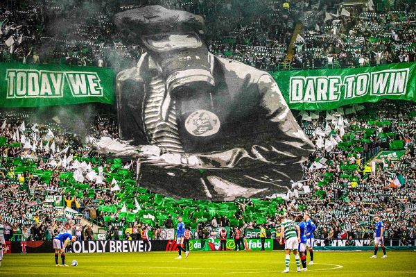 طرح شگفتانگیز هواداران سلتیک در دربی اولد فرم