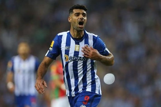  بازگشت طارمی به اوج؛ ستاره ایرانی بهترین بازیکن زمین شد