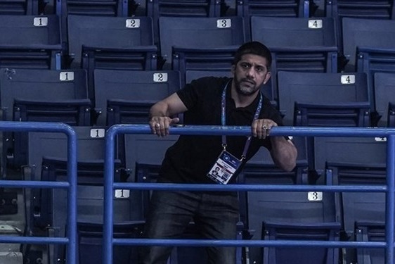  دبیر  زارع 2 دستی طلا را دور انداخت 8 مدال یزدانی شوخی نیست