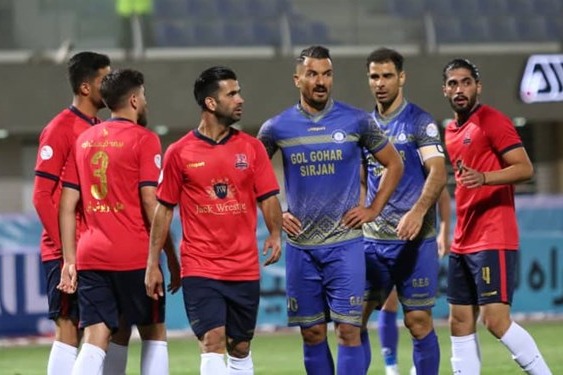 برتری یکنیمهای نساجی مقابل گل گهر