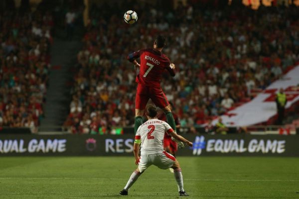 در ۵ تقابل اخیر پرتغال و سوییس چه نتایجی رقم خورده است عکس