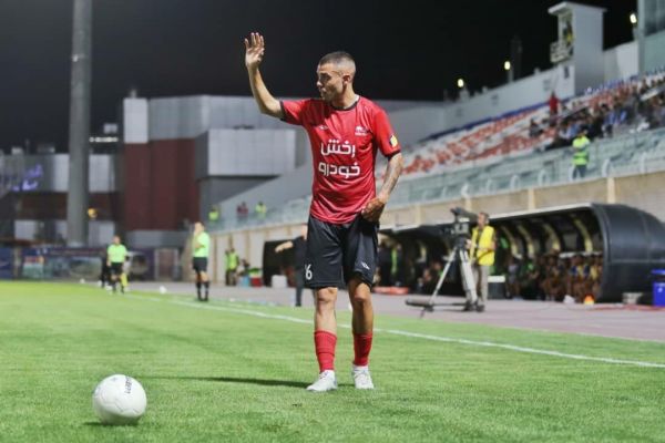  ردپای عمیق مهندس ریکی در گل‌نزدن تراکتور