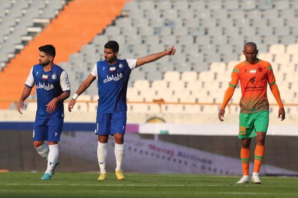  مرادمند بازی با تراکتور را از دست‌داد