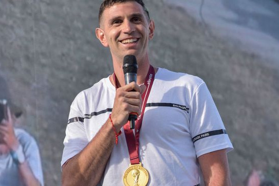  هزینه 20 هزار یورویی امیلیانو مارتینز برای محافظت از مدالش