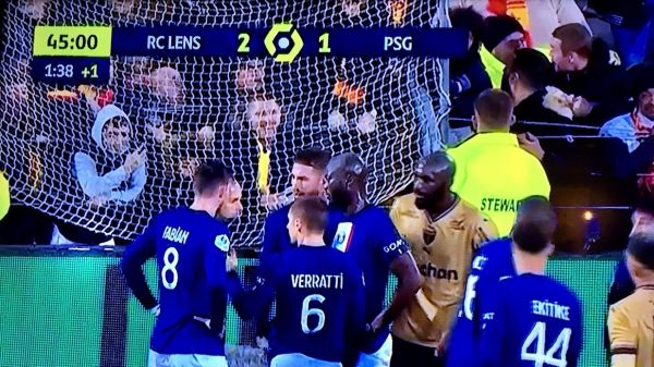  اقدام جالب باشگاه فرانسوی ضد هواداران  حفاظ قابل حمل