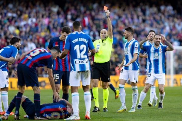 بازیکنان بارسلونا توسط ژاوی مجازات شدند