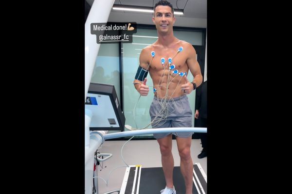  عکس؛ رونالدو در تست پزشکی باشگاه النصر