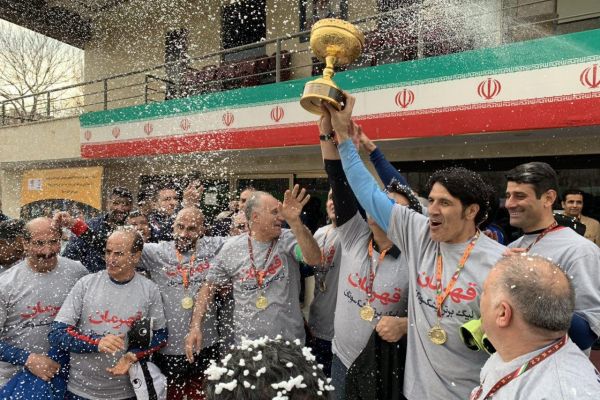  بزرگان دهه پنجاه و شصت فوتبال ایران در جام باشگاه های پیشکسوتان تهران