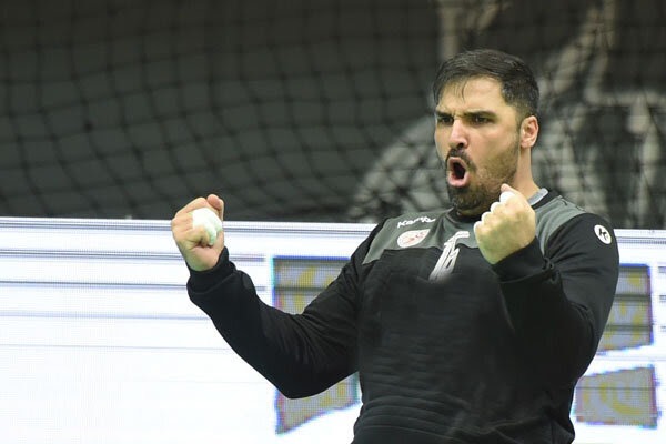 سیاوشی افتخار میکنم که وسلین از من رضایت داشت خدا ما را تنها نگذاشت