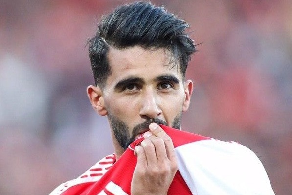 واکنش جالب یحیی گلمحمدی به پیشنهاد خرید یک ستاره خارجی او اصلا کجاست