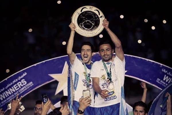 مربی استقلال واسطه بازگشت امید ابراهیمی به فوتبال ایران