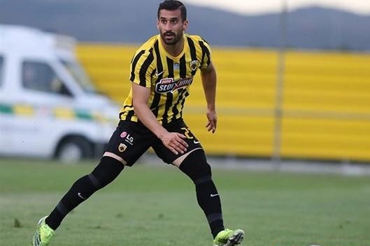 کاپیتان تیمملی با انگشت زخمی برای تیمش گلسازی کرد