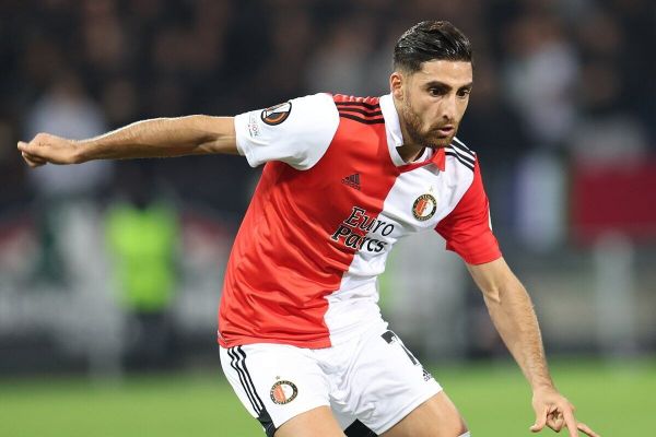 تثبیت صدرنشینی فاینورد در حضور ستاره ایرانی خود