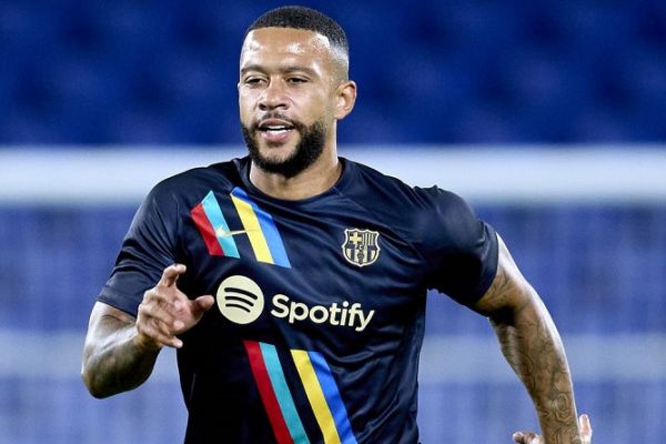 غیبت مهاجم پرحاشیه در تمرین بارسلونا