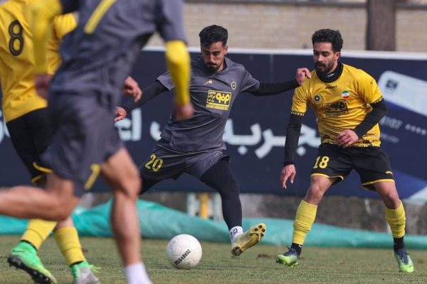  گزارش تصویری  تمرین روز شنبه اول بهمن سپاهان