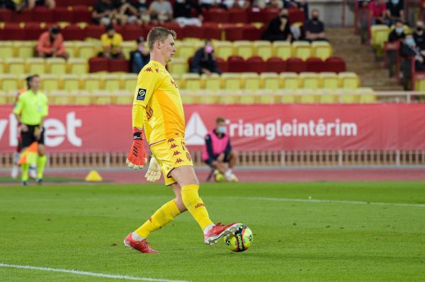  چهار گزینه پیش روی دروازه‌بان بایرن مونیخ