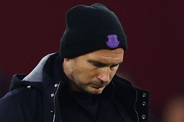  فرانک لمپارد از اورتون اخراج شد