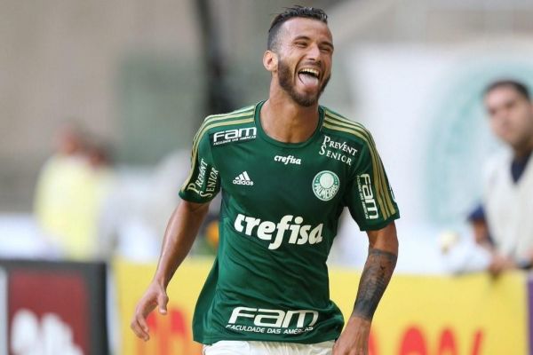 امضا توافقنامه پرسپولیس با مهاجم برزیلی پریرا به زودی در ایران