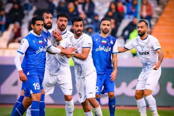 تأخیر عجیب در پخش زنده مسابقه استقلال و ملوان