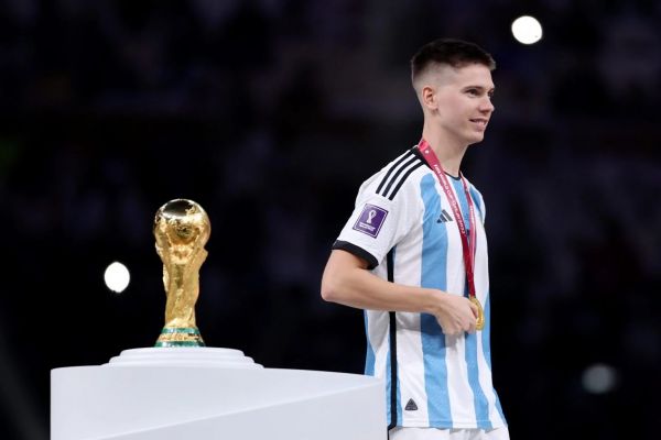 دو مدافع راستی که بارسلونا برای تابستان آینده در نظر دارد