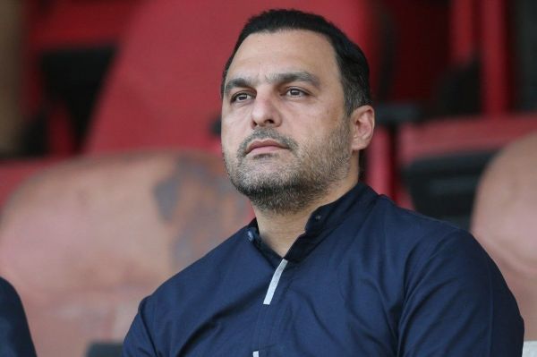 محمدی بُردن به هر قیمتی زیبنده نیست هنوز برای پریرا بلیت نگرفتهایم