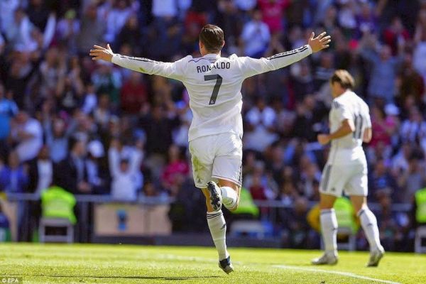 3 گلزن برتر تاریخ رئال مادرید مقابل رئال سوسیداد چه کسانی هستند