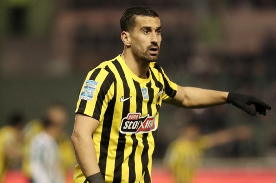 کاپیتان ایران دومین بازیکن زمین شد