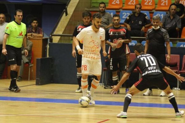  مربی فوتسال مس سونگون از همراهی تیمش محروم شد