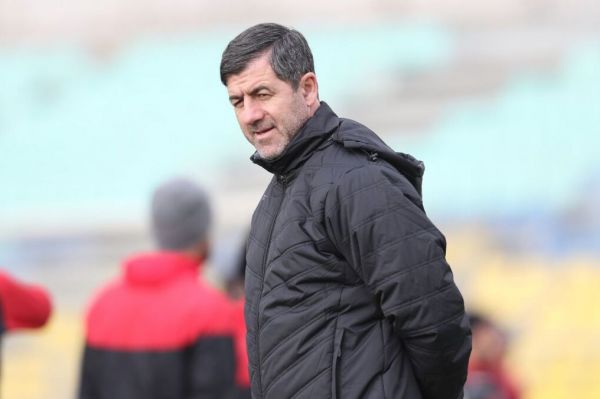  ماجرای مسدود شدن حساب کریم باقری  تکرار مشکل علی دایی برای مربی پرسپولیس