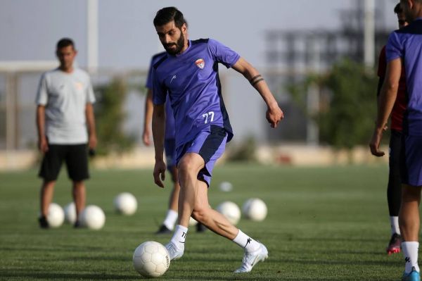 واکنش تراکتوری سابق به جو سنگین سکوها؛ بیاعتنایی