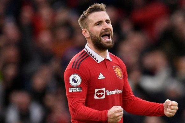  مدافع منچستریونایتد  باید قهرمان جام اتحادیه شویم