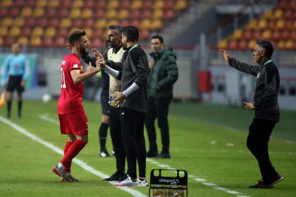 تورس از سطح فوتبال ایران شگفت زده شدم