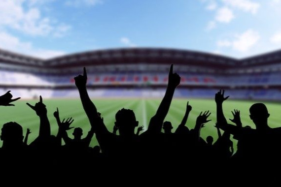  دیدار تیم های فولاد و سپاهان با حضور تماشاگران