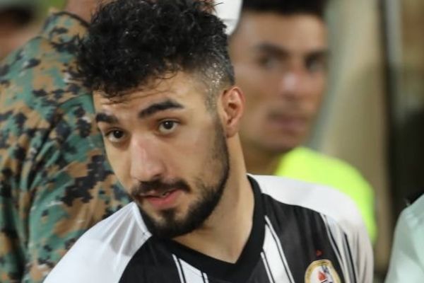 اتفاق عجیب در رختکن نفت لیدر تیم با کریمی درگیر شد