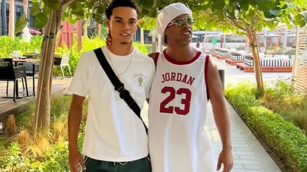  پسر رونالدینیو در بارسلونا ماندنی شد