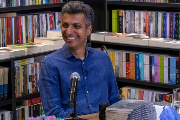 عادل فردوسیپور بلاژویچ آدم خیلی پیچیده و زرنگی بود