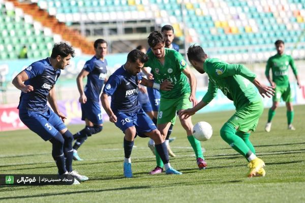  گزارش تصویری اختصاصی  دیدار تیمهای ذوب آهن و ملوان