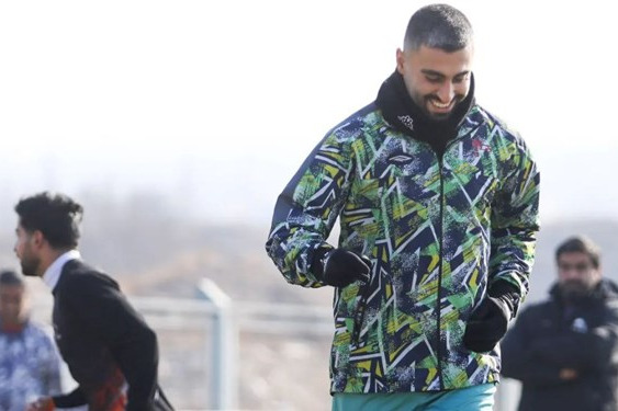  تراکتور از کاوه رضایی شکایت می کند  درخواست غرامت تراکتور از رضایی