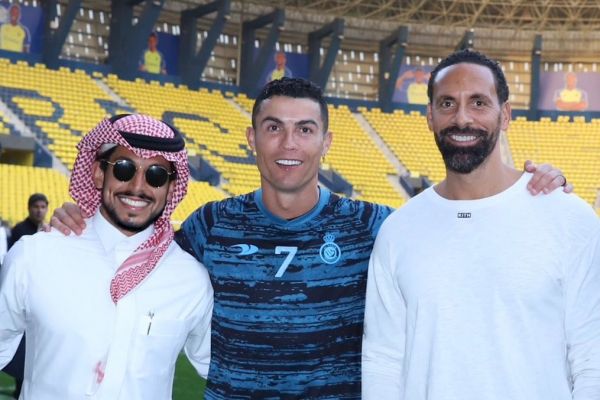  عکس؛ دیدار رونالدو با اسطوره منچستر یونایتد در ریاض