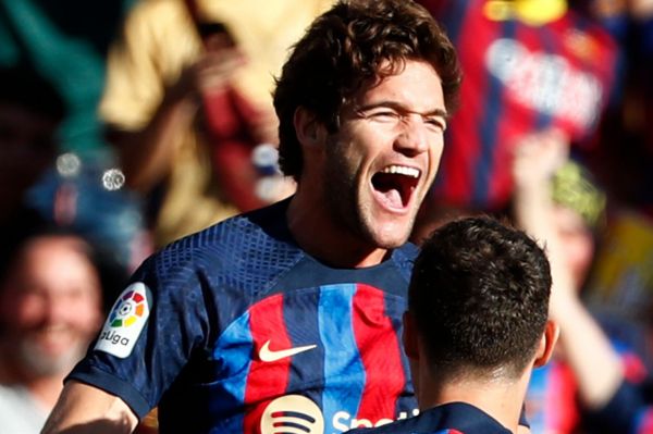 بازگشت مدافع بارسلونا به تمرینات پس از درگذشت پدرش