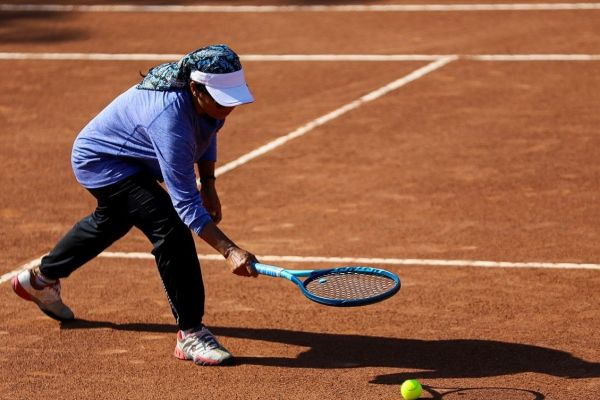  افزایش استقبال بانوان از ورزش تنیس  دعوت از بازیکنان خارجی کلید خورد