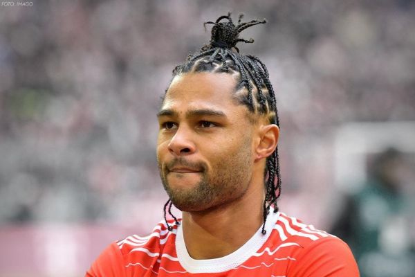 عکس؛ وایرال شدن مدل موی ستاره بایرن مونیخ مقابل بوخوم